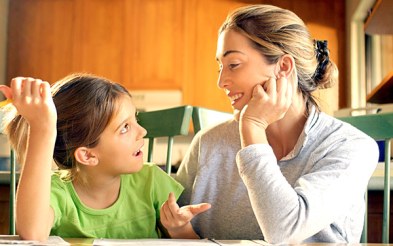 10 lucruri pe care să i le spui fiicei tale înainte de adolescență